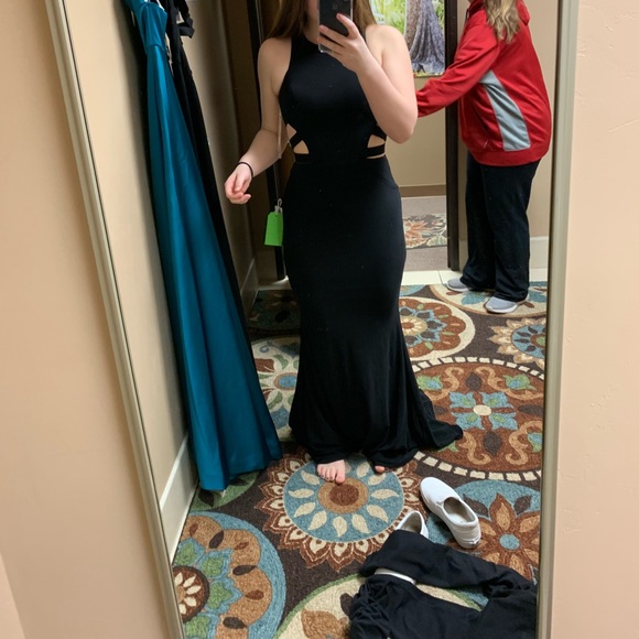 Prom/pageant/formal dress - Picture 1 of 3